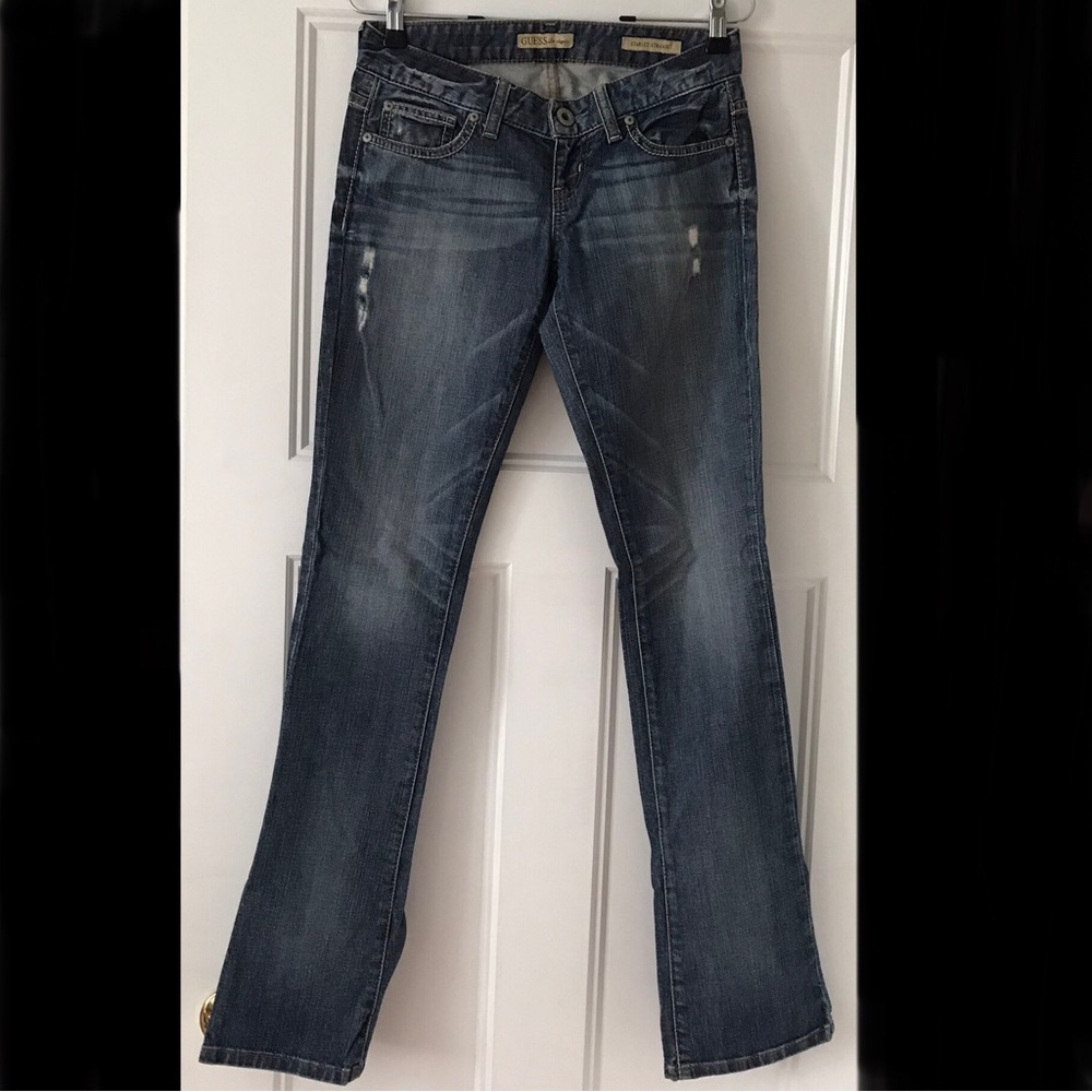 Guess jeans strait leg medium wash low rise